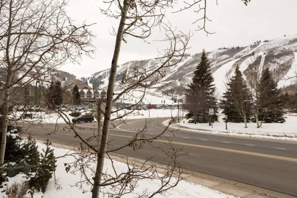 #100 1br Snowcrest walk 2 PC Resort