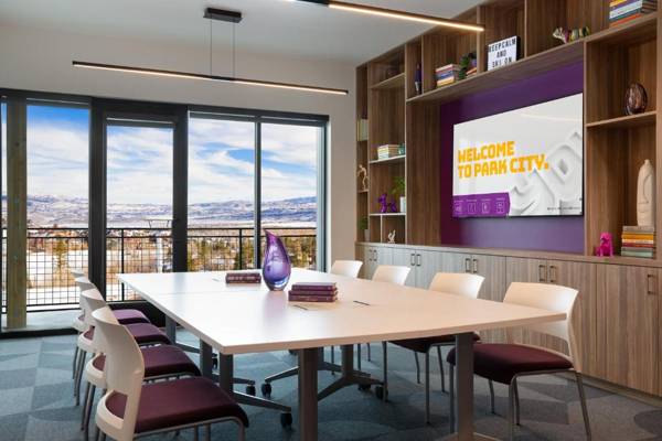 YOTELPAD Park City