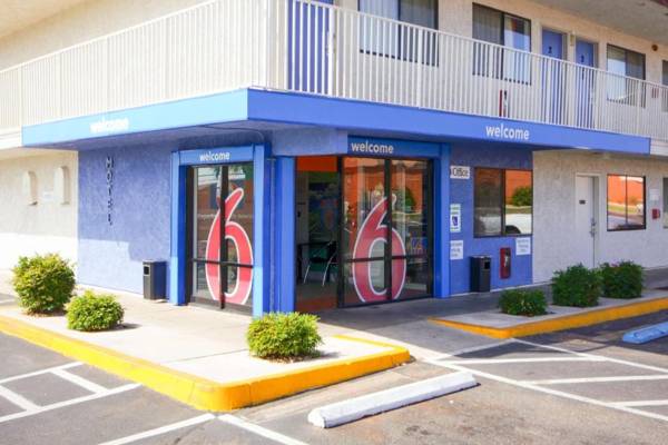 Motel 6 Saint George UT