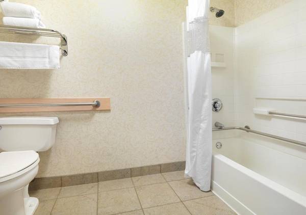 Crystal Inn Hotel & Suites - Salt Lake City