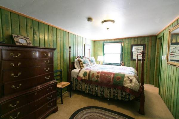 Silver Fork Lodge & Restaurant