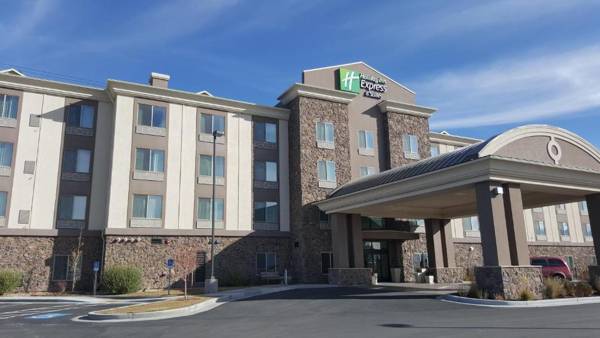 Holiday Inn Express Springville an IHG Hotel