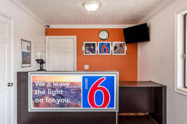 Motel 6-Tremonton UT