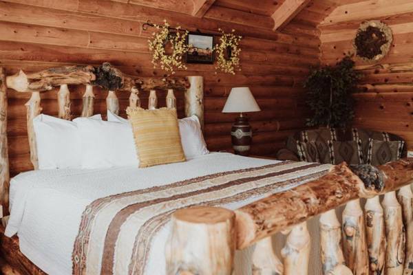 Bryce Canyon Log Cabins