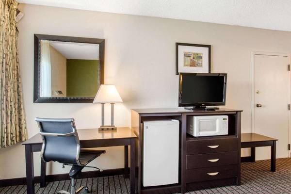 Workspace - Quality Inn Stateline