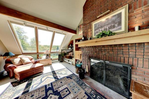 Sunrise Mountain Village - Ski-In/Out Community