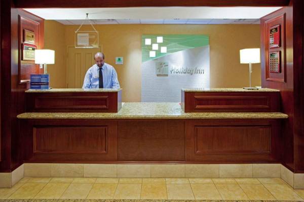 Holiday Inn Chantilly-Dulles Expo Airport an IHG Hotel