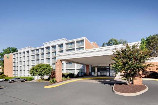 Holiday Inn University Area Charlottesville an IHG Hotel