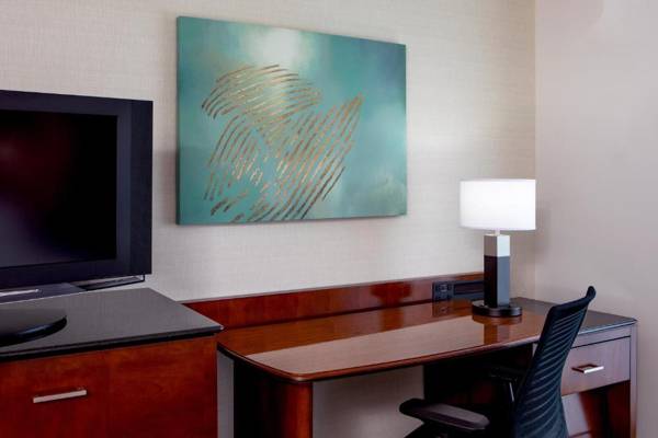 Workspace - Delta Hotels by Marriott Chesapeake Norfolk