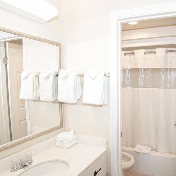 STUDIOS AND SUITES 4 LESS BATTLEFIELD BLVD