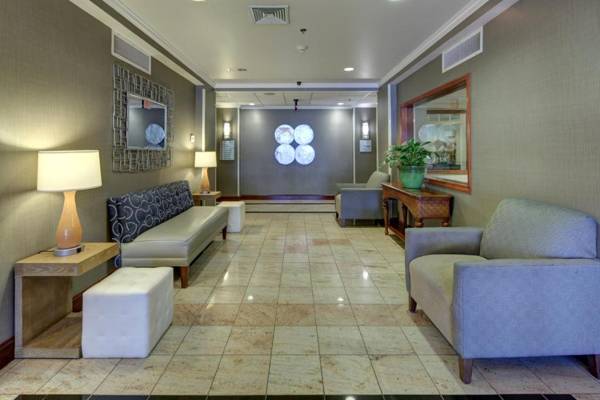 Holiday Inn Express Hotel & Suites Emporia an IHG Hotel