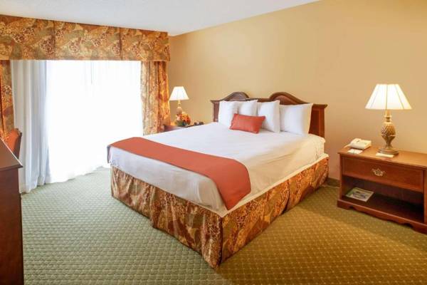 Clarion Hotel & Suites Convention Center Fredericksburg