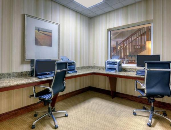 Workspace - Country Inn & Suites by Radisson Fredericksburg VA