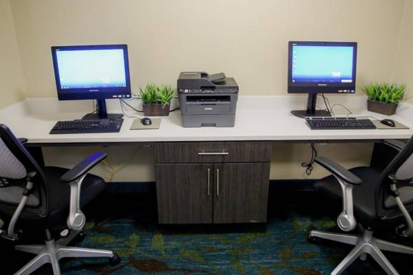 Workspace - Candlewood Suites Richmond North-Glen Allen an IHG Hotel