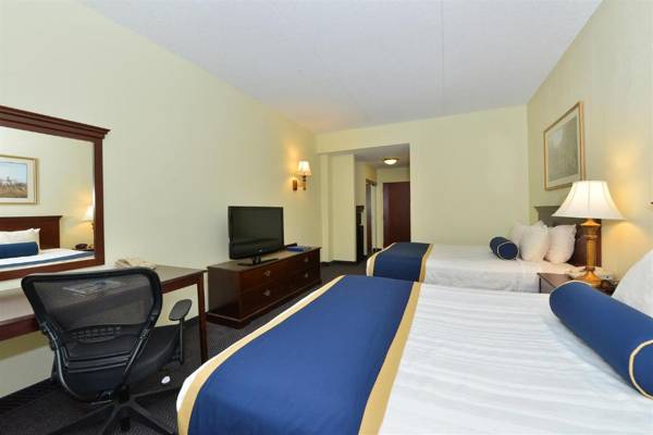 Best Western Plus Crossroads Inn & Suites