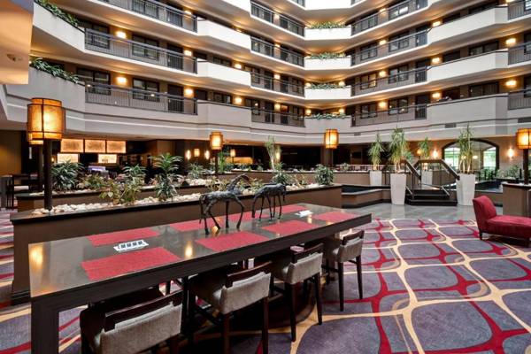 Embassy Suites by Hilton Dulles Airport