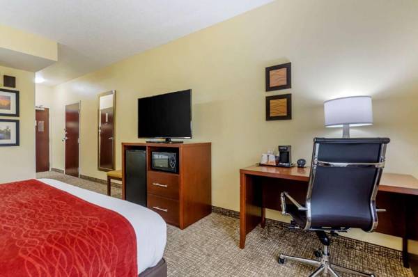 Workspace - Comfort Inn & Suites Hillsville I-77