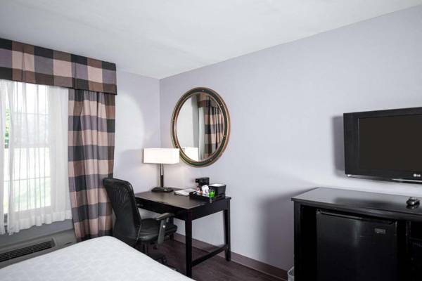 Workspace - Clarion Hotel & Conference Center Leesburg