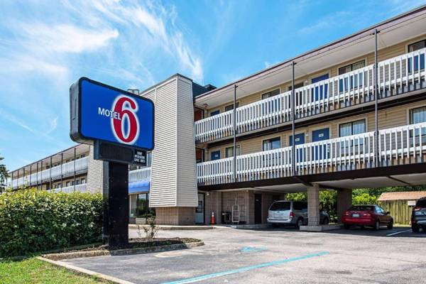 Motel 6-Norfolk VA - Oceanview