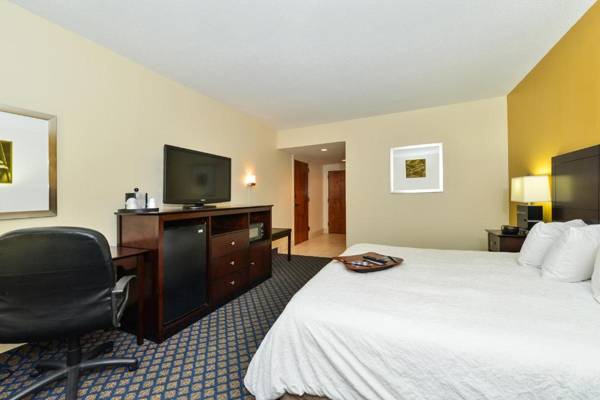 Workspace - Hampton Inn Petersburg-Fort Lee