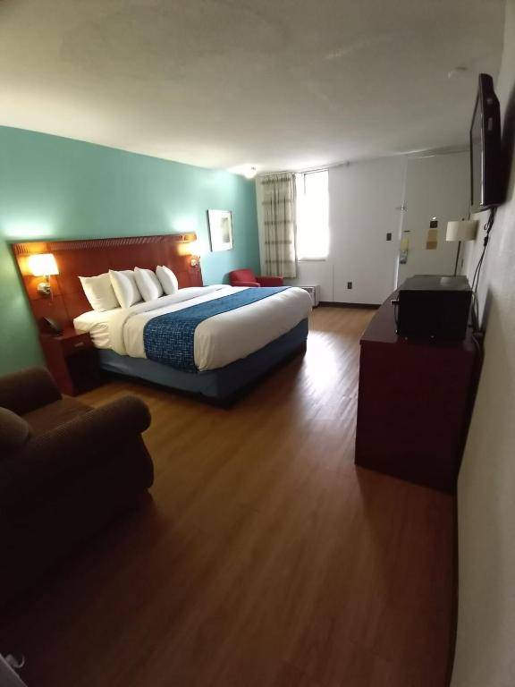 Travelodge by Wyndham Petersburg