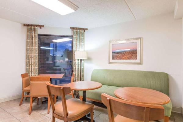 Days Inn by Wyndham Tappahannock