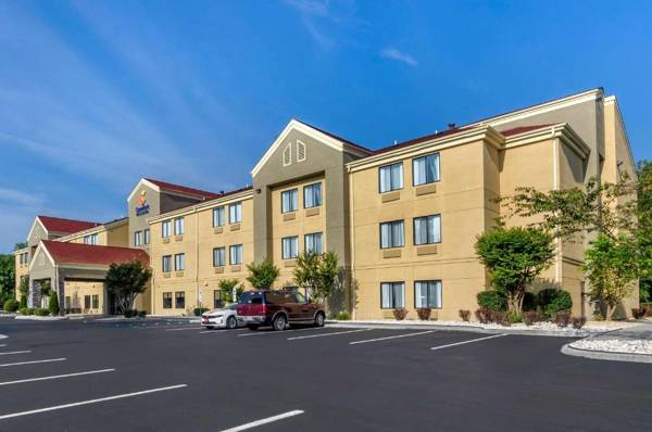 Comfort Inn & Suites Troutville - Roanoke North / Daleville