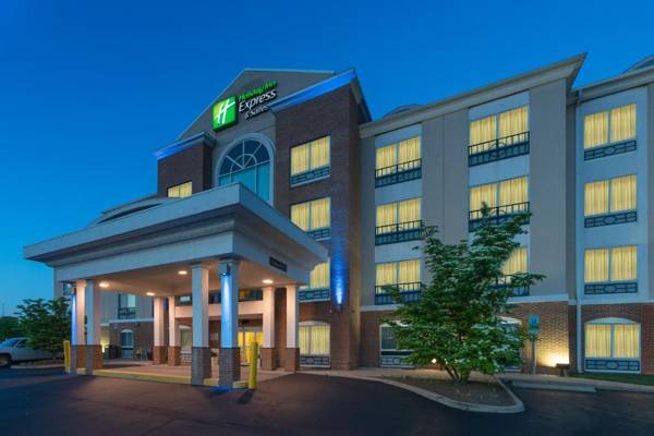 Holiday Inn Express Hotel & Suites Woodbridge an IHG Hotel