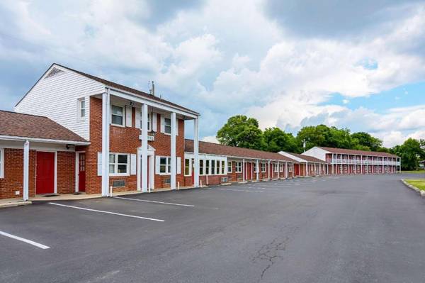 Econo Lodge Woodstock - Shenandoah Valley I-81