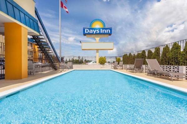 Days Inn By Wyndham Bellingham WA