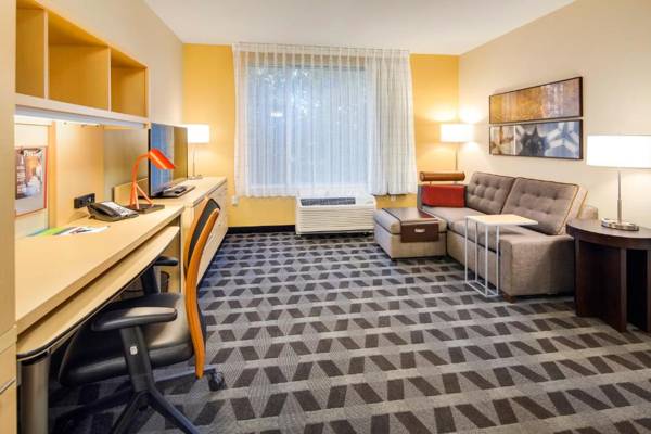 Workspace - TownePlace Suites by Marriott Bellingham