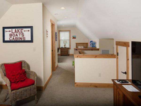 Chinook & Carriage House #2