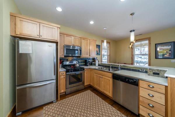 Cabernet Cottage & Carriage House #8CH