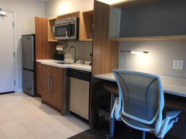 Workspace - Home2 Suites By Hilton DuPont