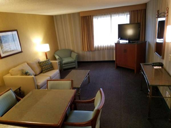 Best Western Cascadia Inn