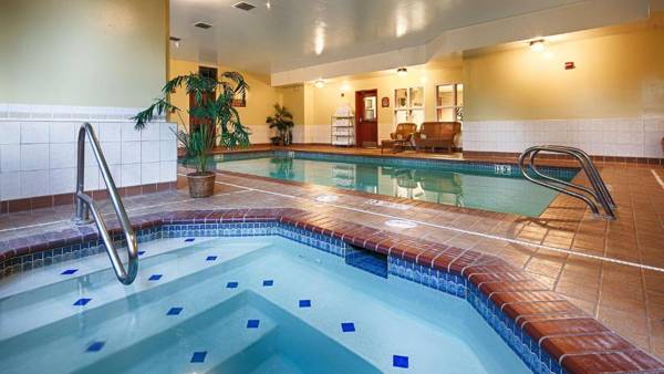 Evergreen Inn & Suites Seattle Federal Way