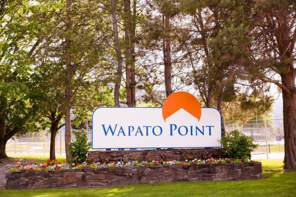 Wapato Point Resort