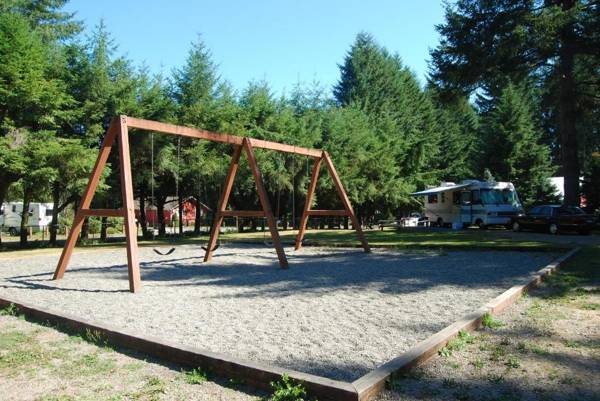 Thunderbird One-Bedroom Cabin 6