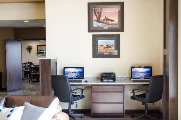 Workspace - Inn at Moses Lake