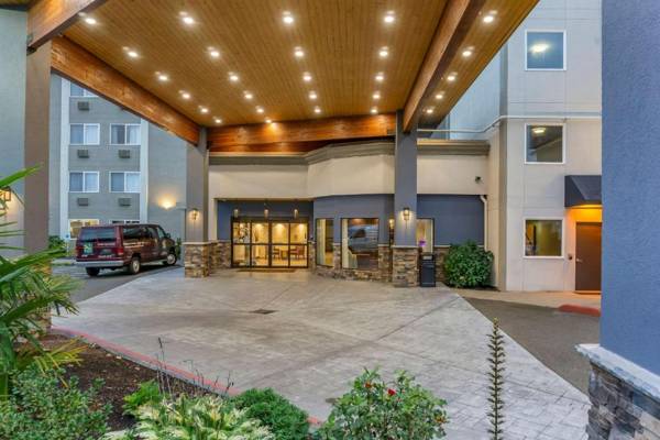 Comfort Inn & Suites Pacific – Auburn