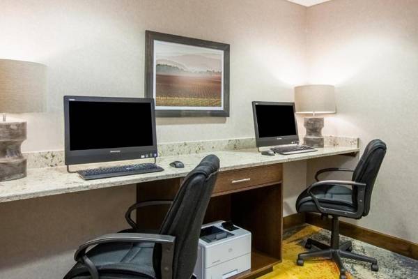 Workspace - Hampton Inn & Suites Pasco/Tri-Cities WA