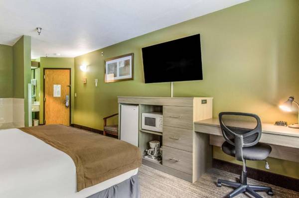 Workspace - GuestHouse Inn & Suites Poulsbo