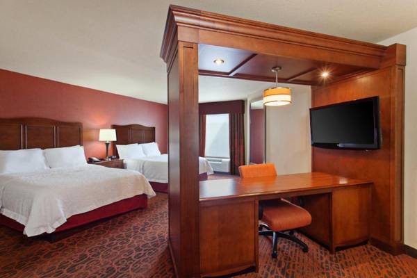 Workspace - Hampton Inn and Suites Seattle - Airport / 28th Avenue