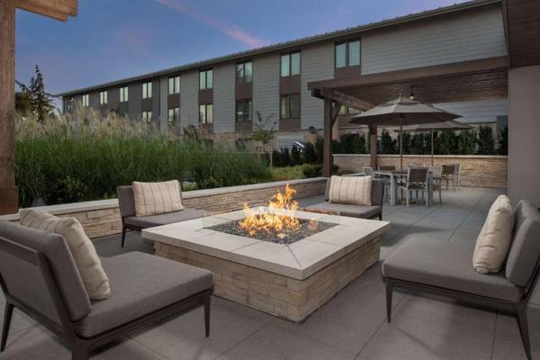 Country Inn & Suites by Radisson Seattle-Tacoma International Airport WA