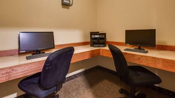 Workspace - Best Western Plus Grapevine Inn