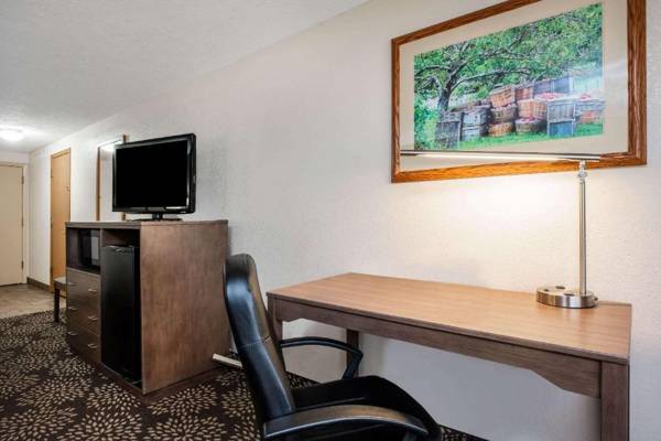 Workspace - La Quinta by Wyndham Wenatchee