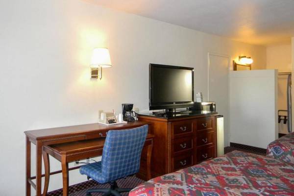 Workspace - Econo Lodge Leavenworth