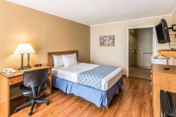 Workspace - SMART EXTENDED STAY - formerly Rodeway Inn