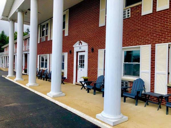 Bicentennial Inn