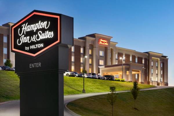 Hampton Inn and Suites Parkersburg Downtown